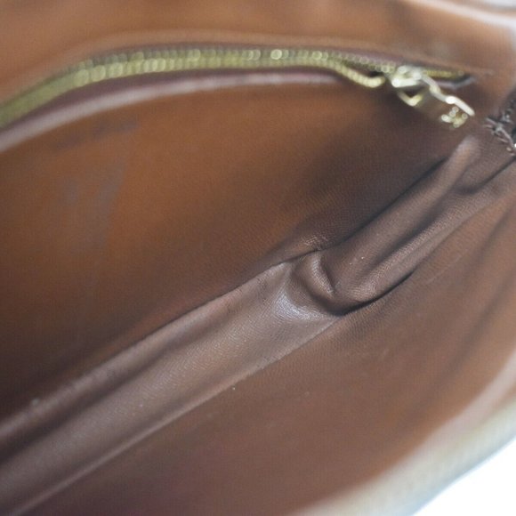 LOUIS VUITTON Marly Dragonne GM Clutch Hand Bag - Picture 15 of 16